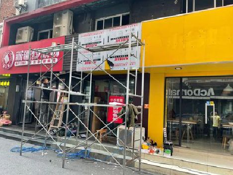 仁怀制作广告招牌如何避免它发黄？